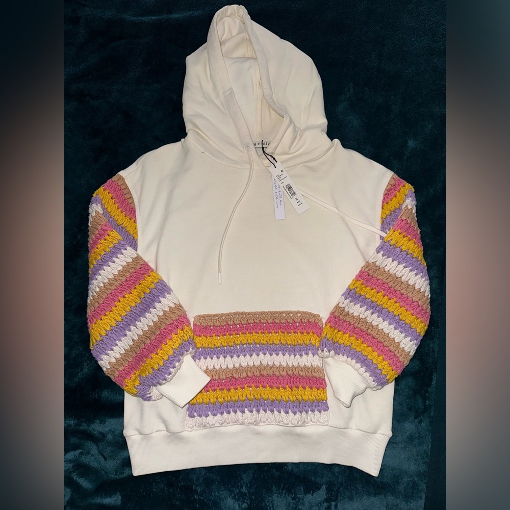 Alice + Olivia Sweater xs